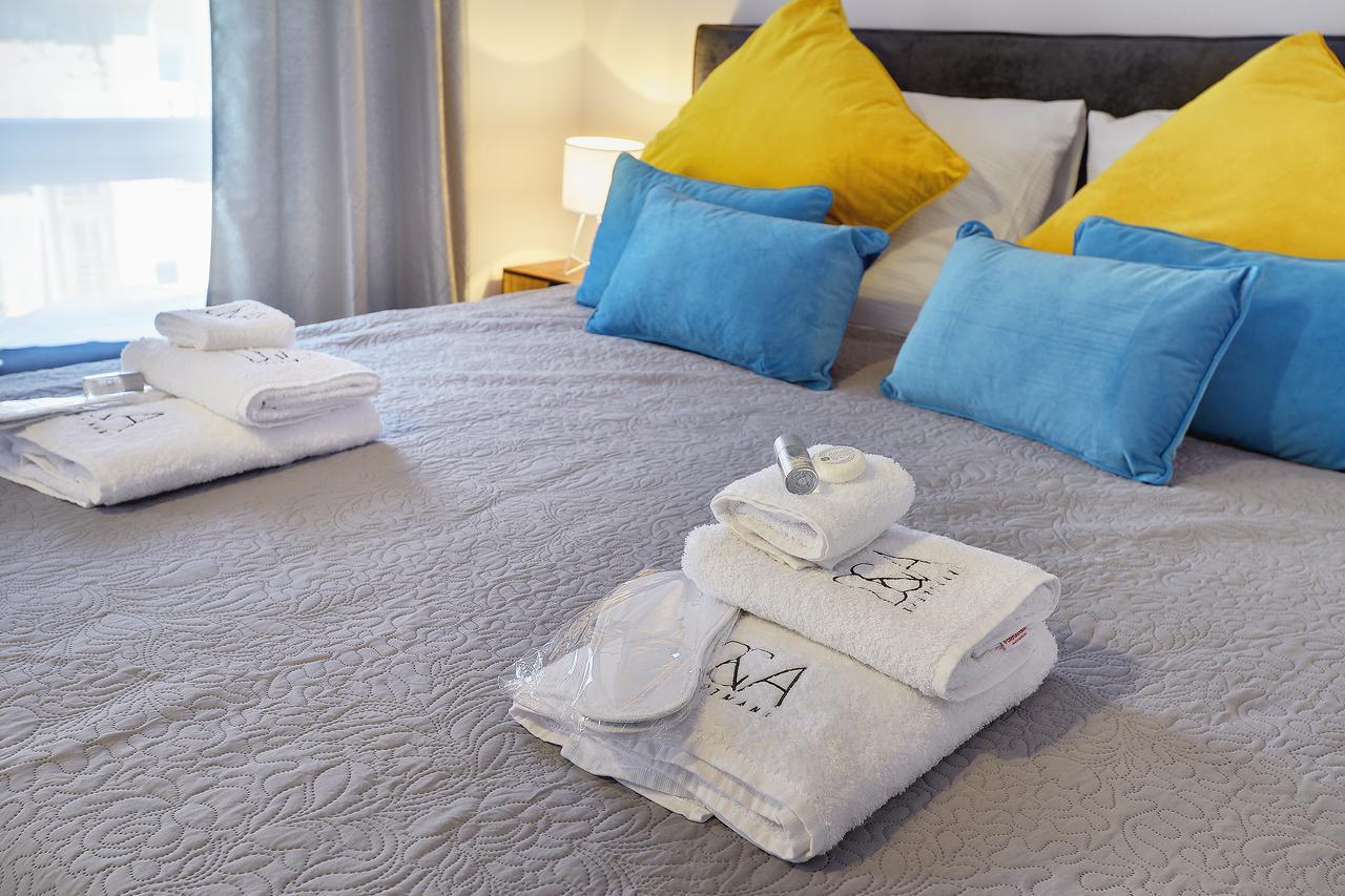D&A City Center Apartments With Free Parking Póla Kültér fotó