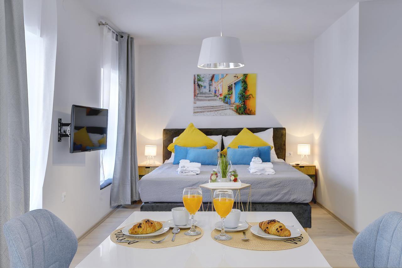 D&A City Center Apartments With Free Parking Póla Kültér fotó