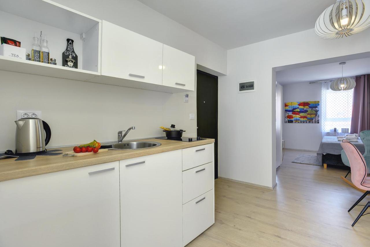 D&A City Center Apartments With Free Parking Póla Kültér fotó
